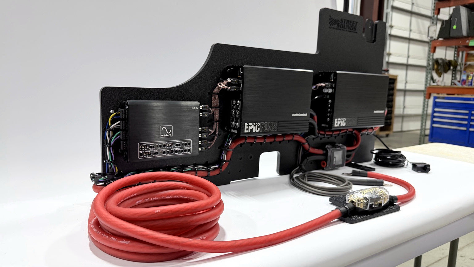 Ford - Showcase Wired Complete Package