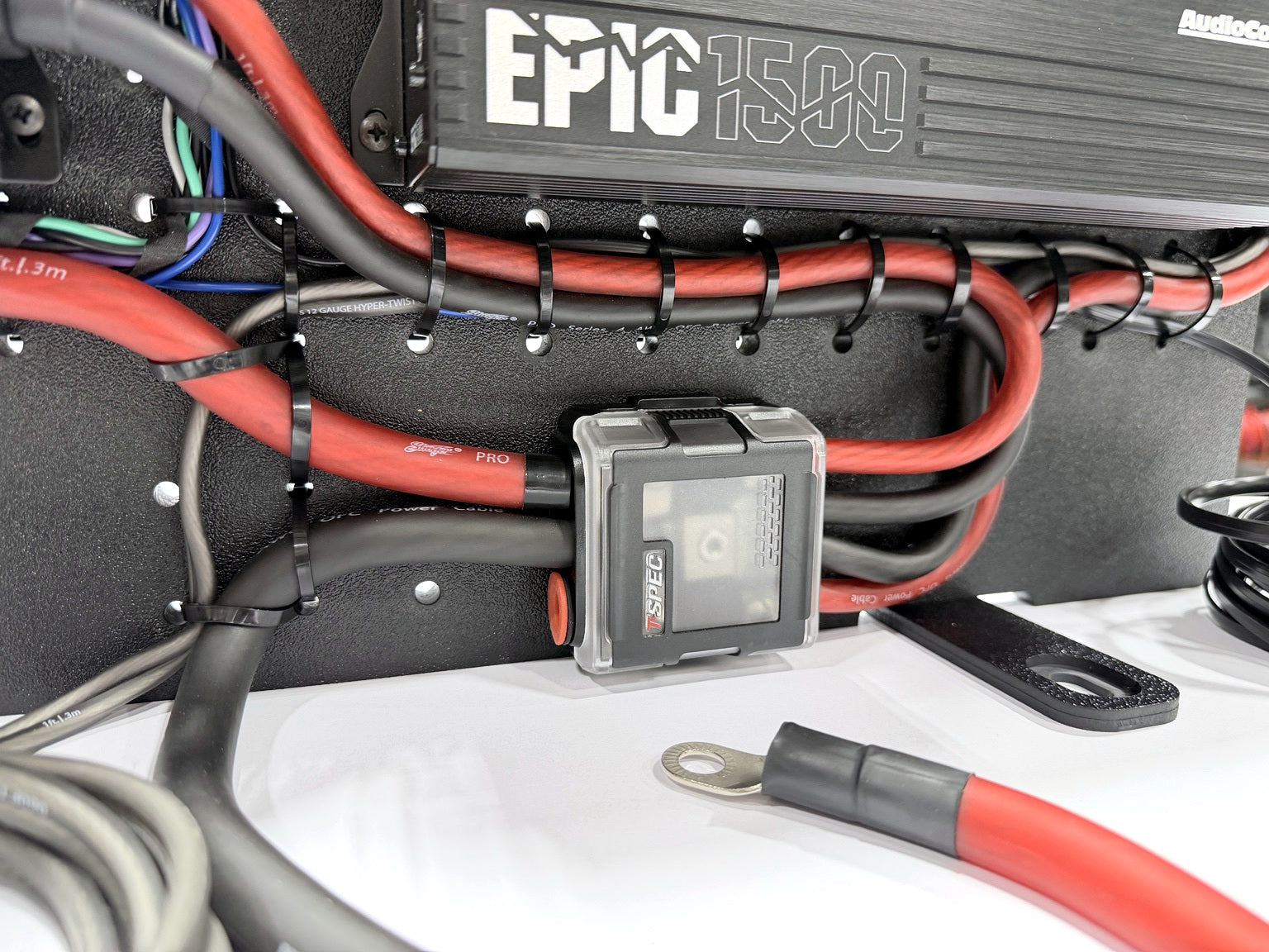Ford - Showcase Wired Complete Package