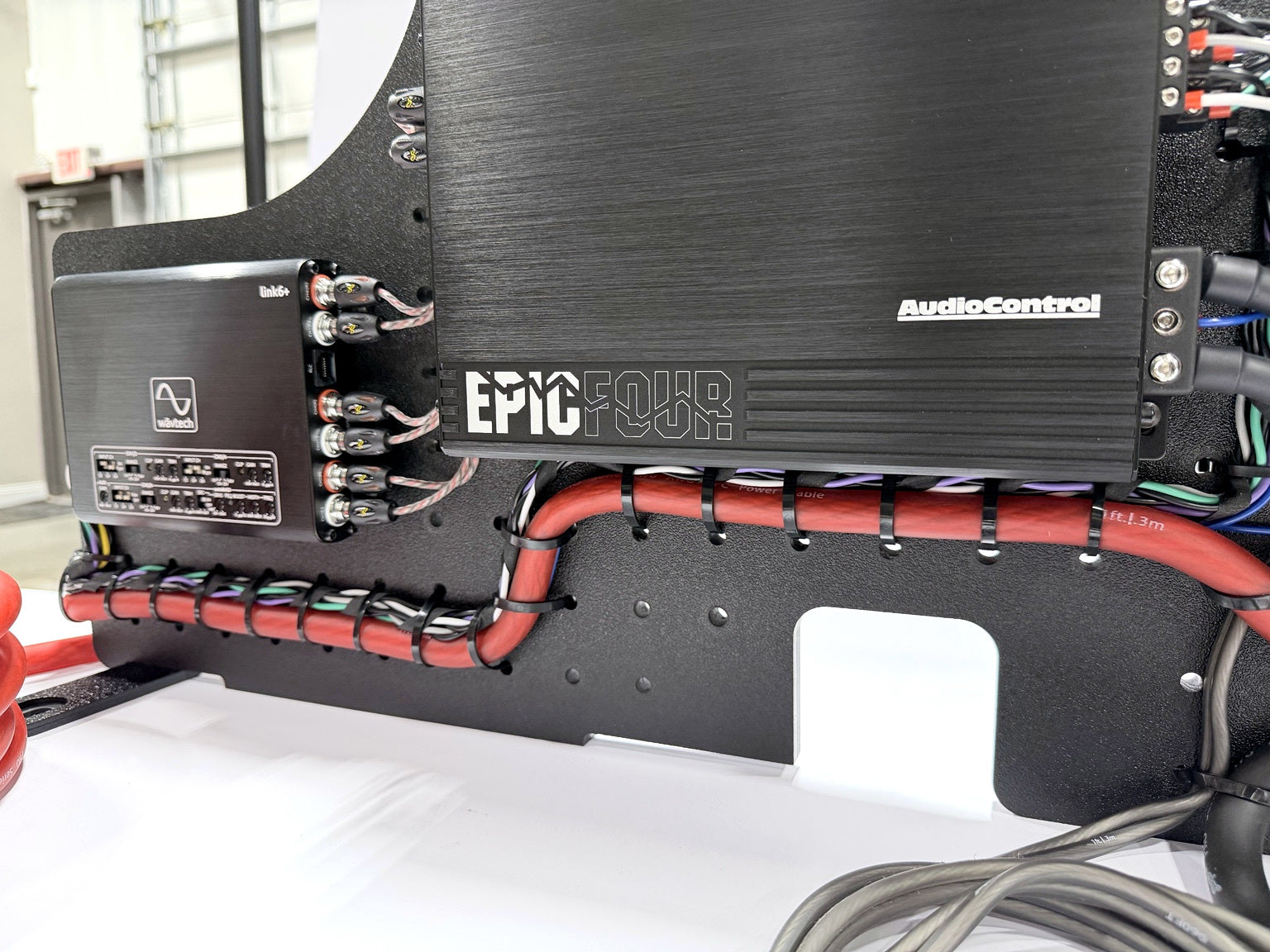 Ford - Showcase Wired Complete Package