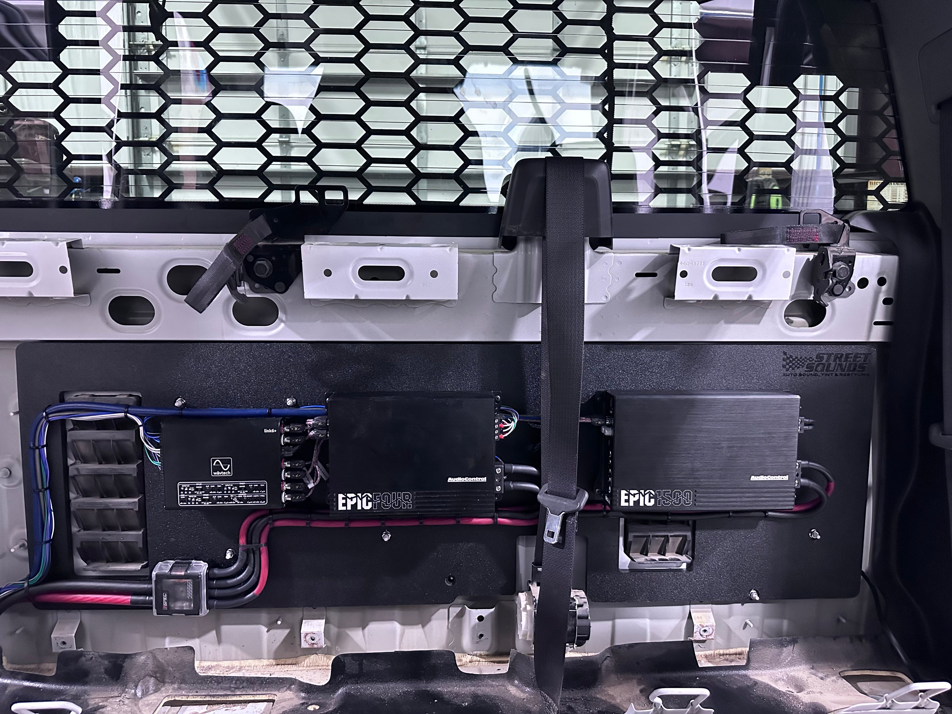 GM Showcase Wired Complete Amp Package