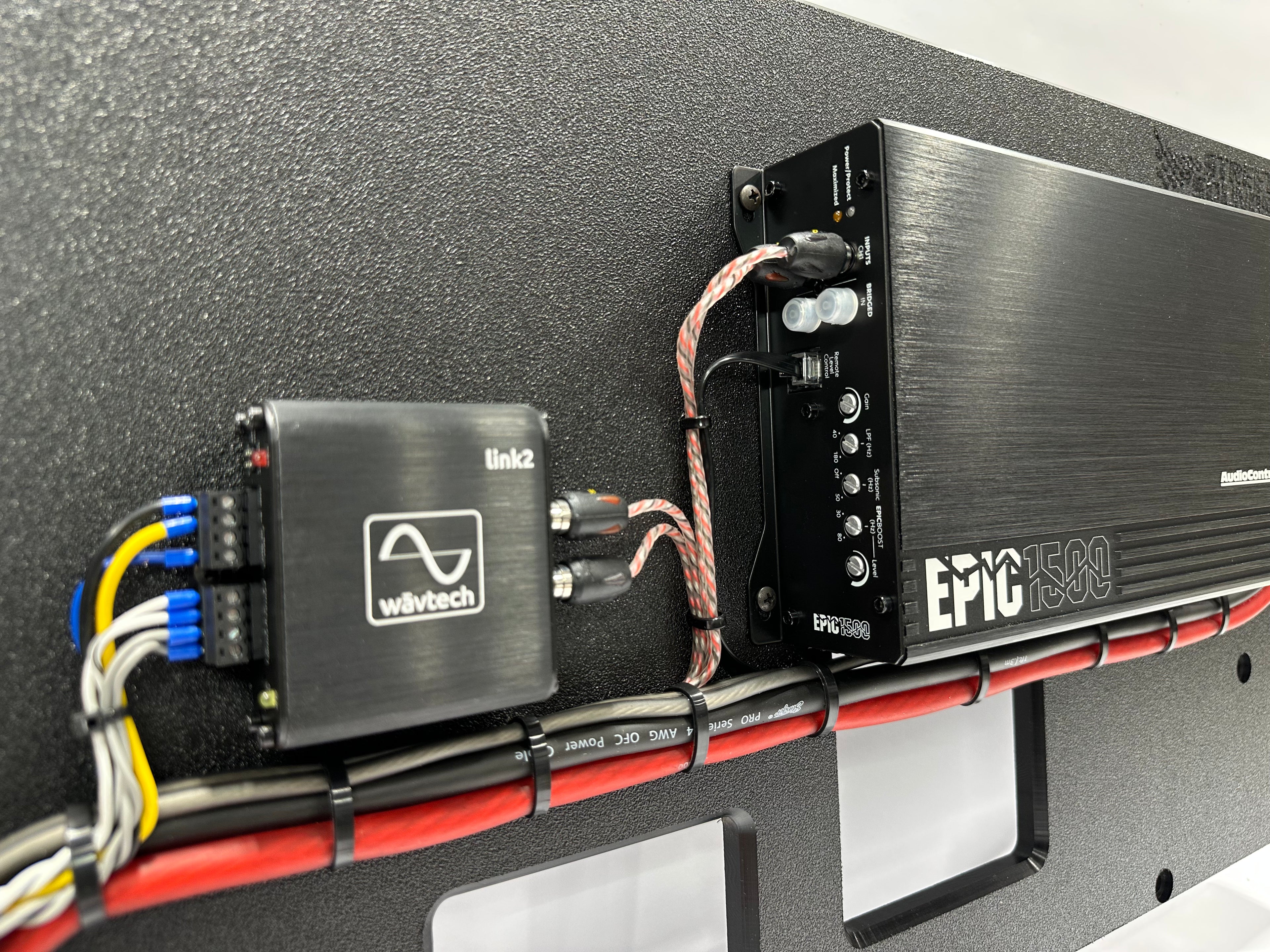 GM - Showcase Wired Sub Amp Package