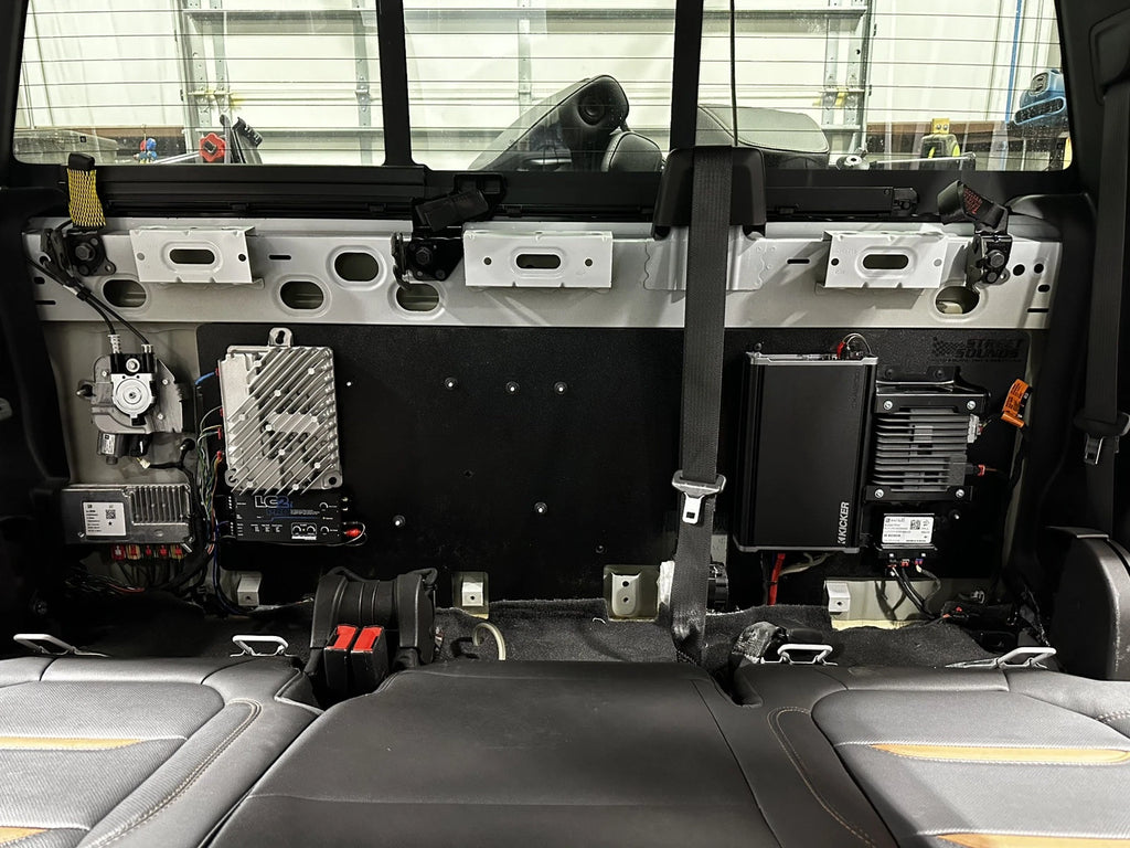 Chevy Silverado / GMC Sierra Extended Amp Rack - Street Sounds